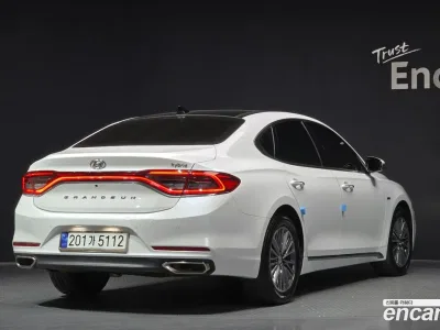 2019 Hyundai Grandeur Exclusive, фото 2, лот 10144730