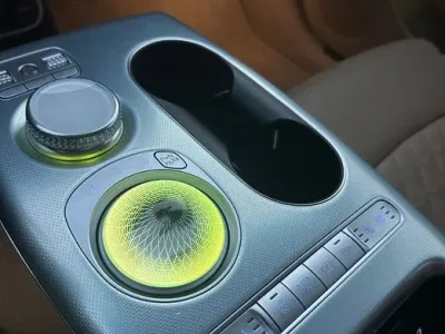 2022 Genesis GV60 Standard, фото 4, лот 11004322