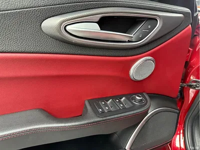 2017 Alfa Romeo Giulia 2.0T 280HP Luxury Edition, фото 4, лот 10239818