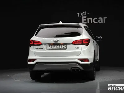 2016 Hyundai Santafe Diesel 2.0 4WD, фото 4, лот 10228506