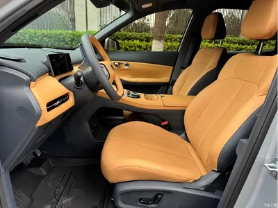 2025 Geely Galaxy Galaxy Starship 7 EM-i Model 55km Voyage Edition, фото 4, лот 11524178
