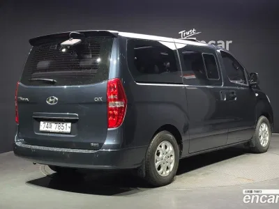 2014 Hyundai Starex 12-Seater Wagon, фото 2, лот 10161283