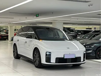 2025 Li Auto Li i8 Standard Edition, фото 3, лот 11191525