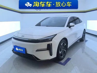 2024 Geely Galaxy Galaxy L6 125km PLUS Soaring Dragon Edition, фото 1, лот 11199841