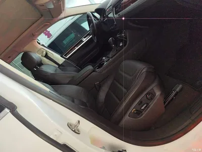 2011 Volkswagen Touareg 3.0TSI Standard, фото 4, лот 10285000