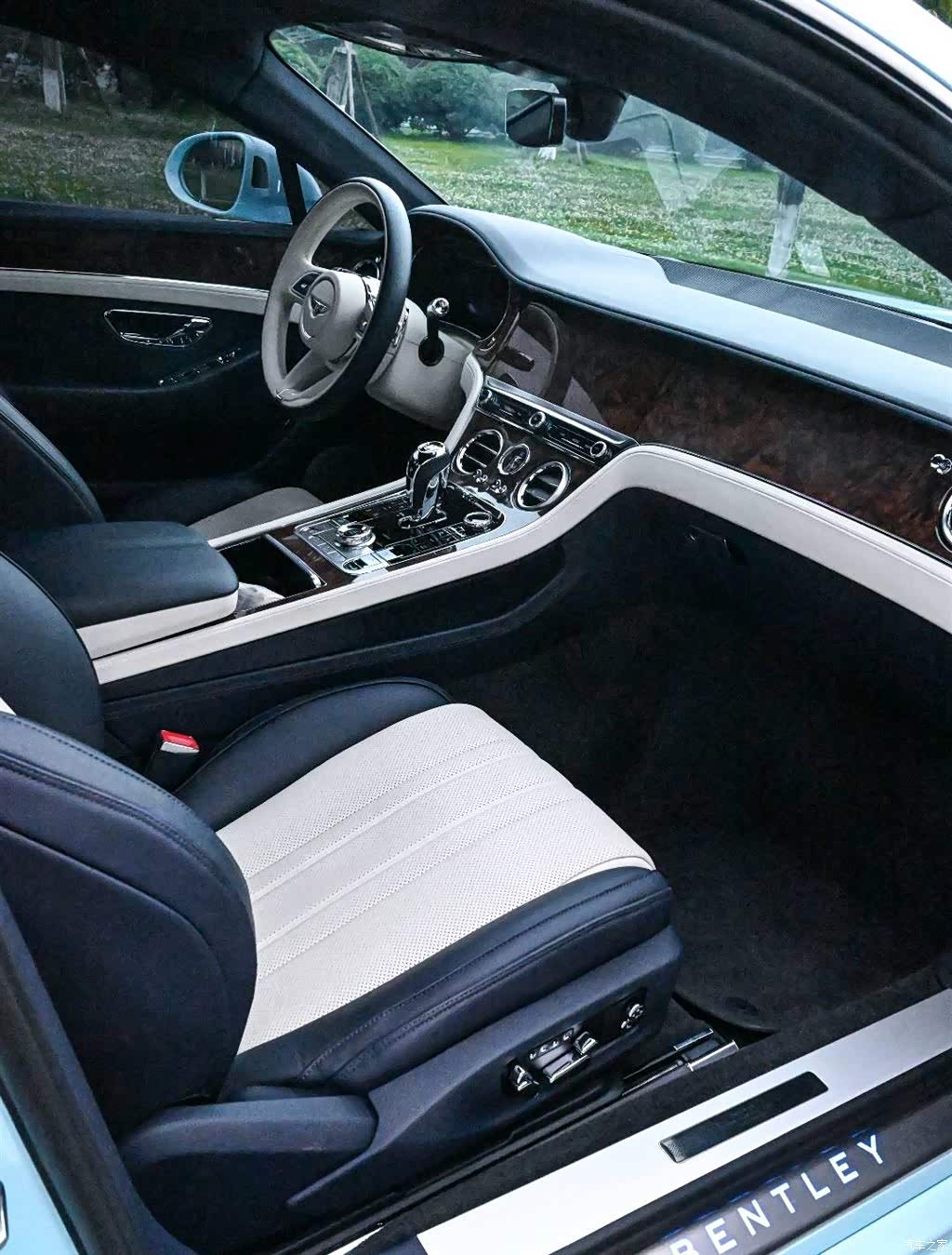 2020 Bentley Continental 4.0T GT V8, фото 4, лот 11205475