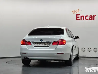 2015 BMW 5-Series 520d xDrive, фото 3, лот 10055532