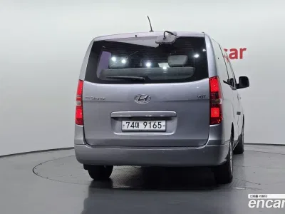 2016 Hyundai Starex 12-Seater Wagon, фото 4, лот 11132348