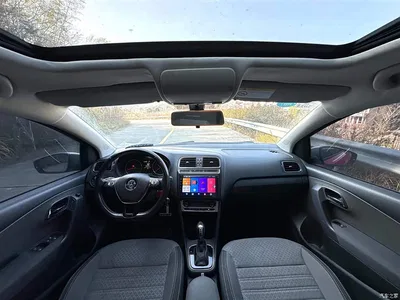2016 Volkswagen Polo 1.6L Cross Polo Automatic, фото 2, лот 10464748