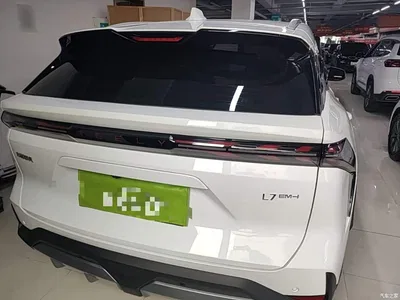 2025 Geely Galaxy Galaxy L7 EM-i 115km Explorer Edition, фото 4, лот 10433411