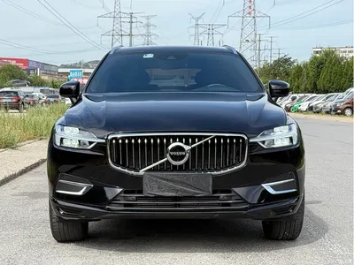 2021 Volvo XC60 T5 AWD Momentum, фото 2, лот 10304545