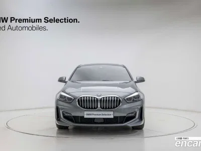 2024 BMW 1-Series 120i M Sports, фото 2, лот 10043491