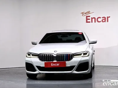 2021 BMW 5-Series 523d M Sport, фото 3, лот 10062172