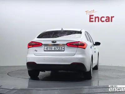 2015 Kia K3 Trendy, фото 2, лот 10037407