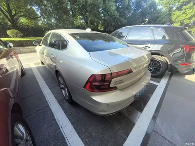 2018 Volvo S90 T4 Inscription Edition, фото 2, лот 11197516