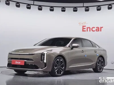 2025 Kia K8 Signature, фото 1, лот 10141656