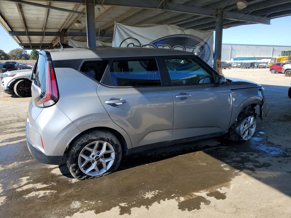 2024 KIA SOUL LX, фото 3, лот 11209310