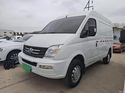 2021 SAIC Maxus Xintu V80 2.0T AMT Classic City King Short Wheelbase Medium Roof 3-Seater, фото 2, лот 11159243