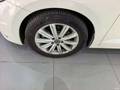 2022 Volkswagen Touran L 280TSI DSG Comfort 7-seater, фото 4, лот 10475345