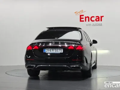 2025 Mercedes-Benz E-Class E300 4MATIC AMG Line, фото 4, лот 10163114