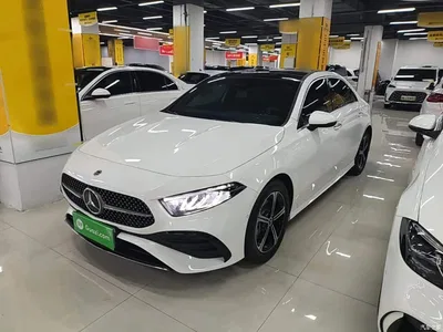 2025 Mercedes-Benz A-Class A 200 L Fashion Edition, фото 1, лот 10389057