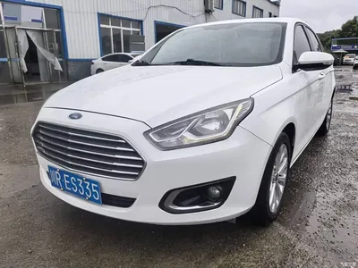 2015 Ford Escort 1.5L Manual Fashion, фото 1, лот 10299385