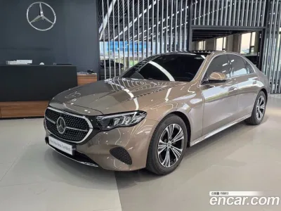 2025 Mercedes-Benz E-Class E200 Avantgarde, фото 1, лот 10170274