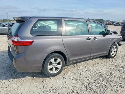 2017 TOYOTA SIENNA L 7-PASSENGER, фото 3, лот 10494561