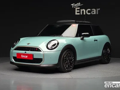 2025 Mini Cooper Favoured, фото 1, лот 10096254