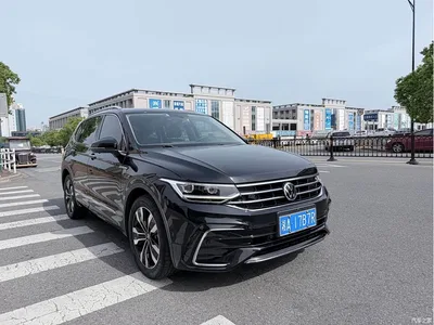 2022 Volkswagen Tiguan L 330TSI Auto 2WD R-Line Premium Edition, фото 3, лот 10420521