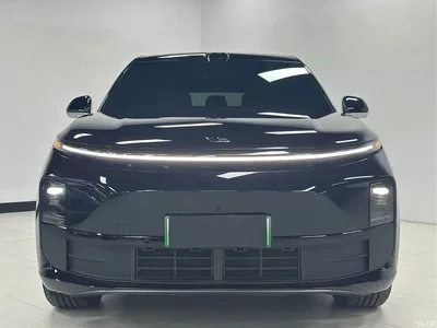 2025 Li Auto L6 Pro Smart Renewal Edition, фото 2, лот 10446778