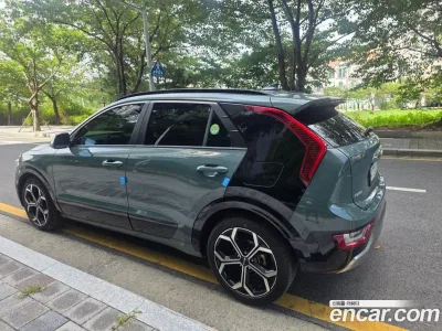 2022 Kia Niro Signature, фото 4, лот 10219221