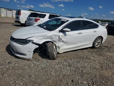 2016 CHRYSLER 200 C, фото 1, лот 10635569