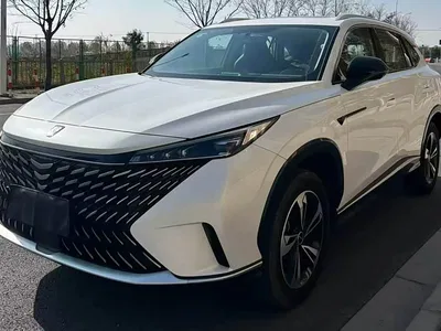 2023 Roewe RX5 PLUS 330TGI Automatic Trend-leading Smart Benefit Edition, фото 2, лот 10702246