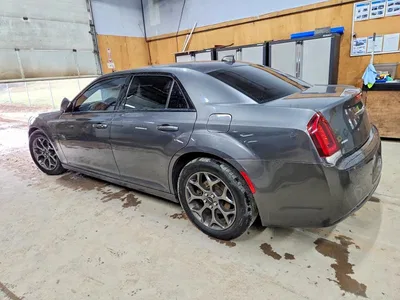 2018 CHRYSLER 300 S, фото 2, лот 10867658