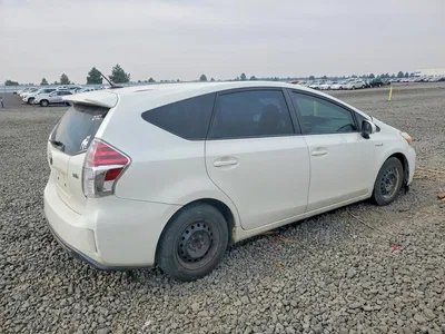 2016 TOYOTA PRIUS V THREE, фото 3, лот 10891305