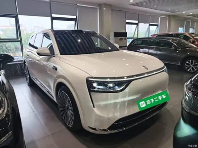 2025 AITO Wenjie AITO M8 Extended Range Ultra 53.4kWh 6-Seater, фото 4, лот 11174836
