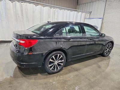 2013 CHRYSLER 200 TOURING, фото 3, лот 10869945
