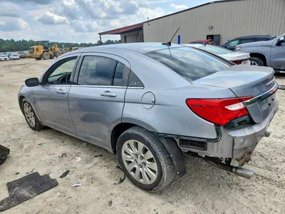 2013 CHRYSLER 200 LX, фото 2, лот 10867858