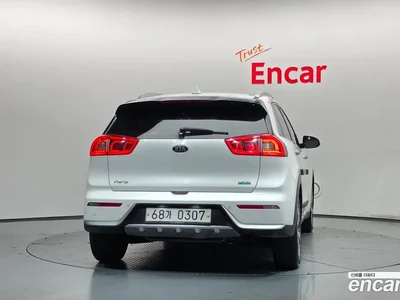 2017 Kia Niro Prestige, фото 4, лот 11536043
