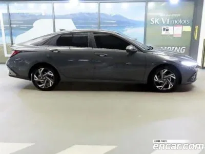 2026 Hyundai AVANTE Inspiration, фото 3, лот 10403011