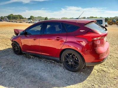 2016 FORD FOCUS SE, фото 2, лот 11590275