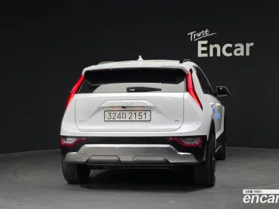 2022 Kia Niro Signature, фото 4, лот 11409976