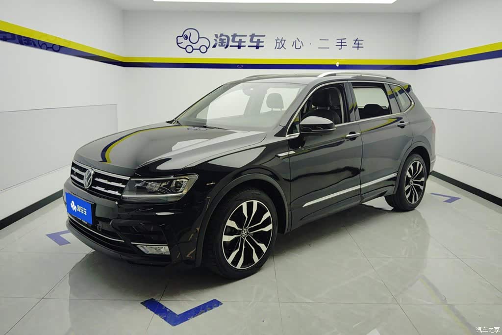 2021 Volkswagen Tiguan L 330TSI Automatic 2WD R-Line Premium, фото 1, лот 11224335