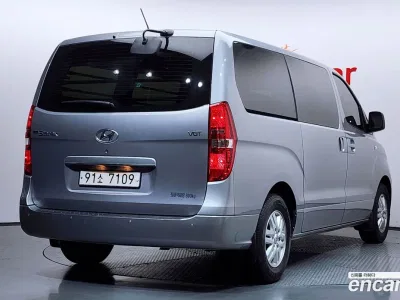 2021 Hyundai Starex Van 3-Seater, фото 1, лот 10191770