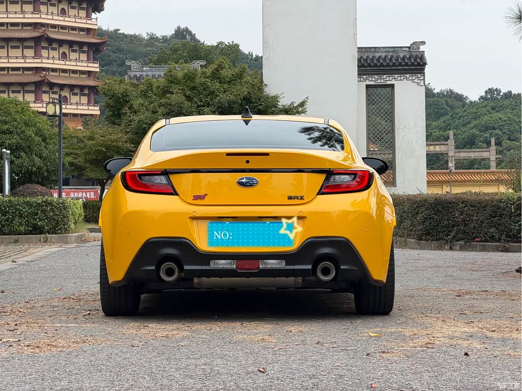2025 Subaru BRZ 2.4L Manual Edge Limited Edition, фото 2, лот 11098301
