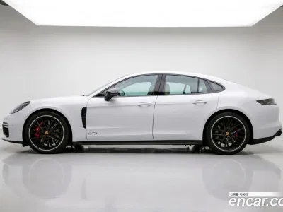 2022 Porsche Panamera 4.0 GTS, фото 1, лот 10096089