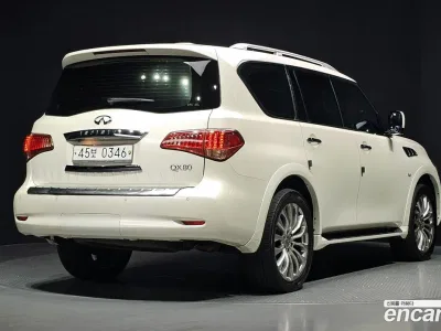 2016 Infiniti QX80 5.6 AWD, фото 2, лот 10174287
