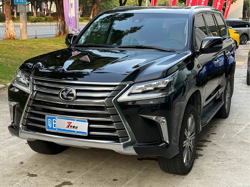 2016 Lexus LX 570 Luxury Premium Edition, фото 1, лот 11221201