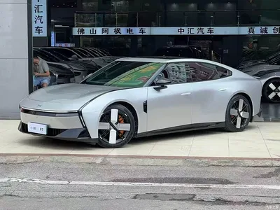 2025 XPeng P7 702km Long Range Edition, фото 1, лот 10374938